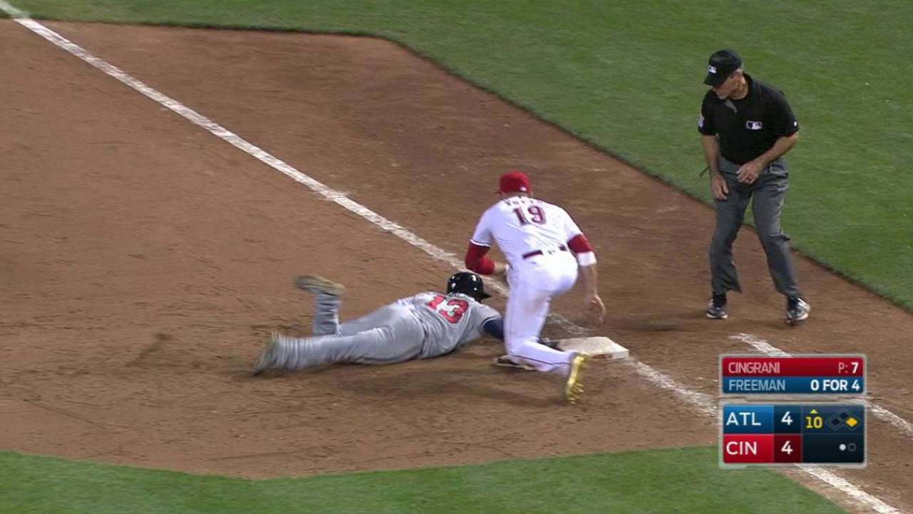 Snitker gets tossed in the 10th