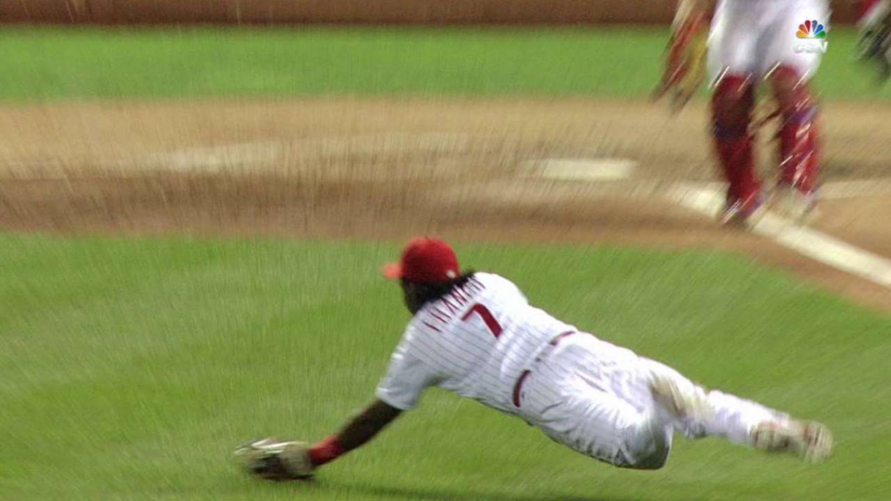 Franco's amazing grab on bunt