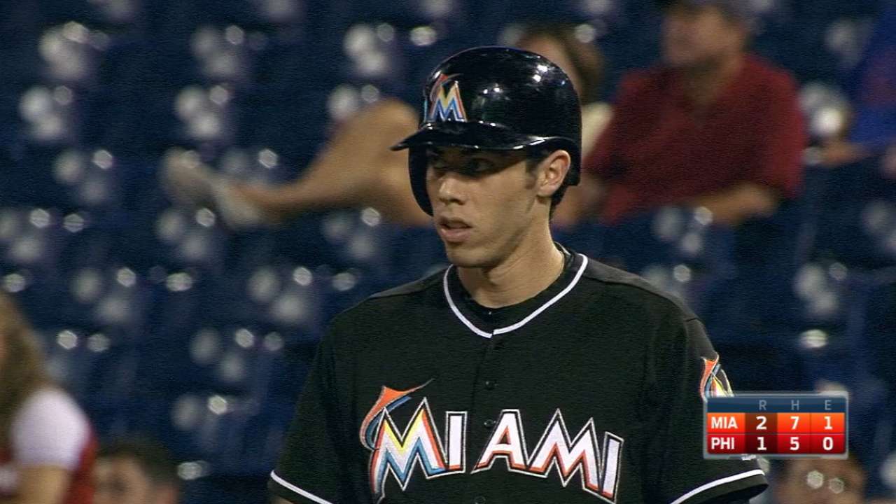 Yelich homers, then lifts Marlins over Phils in 10