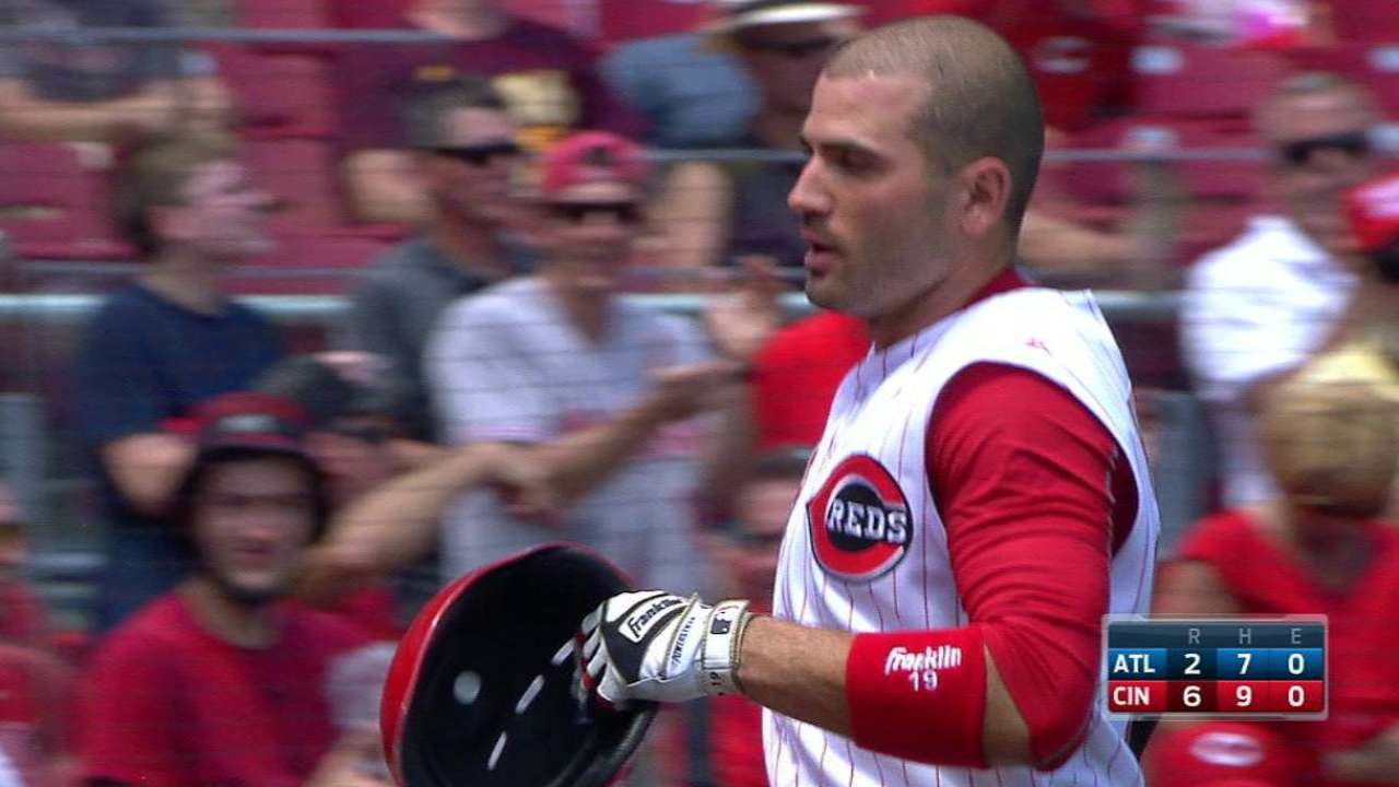 Votto's two-run homer