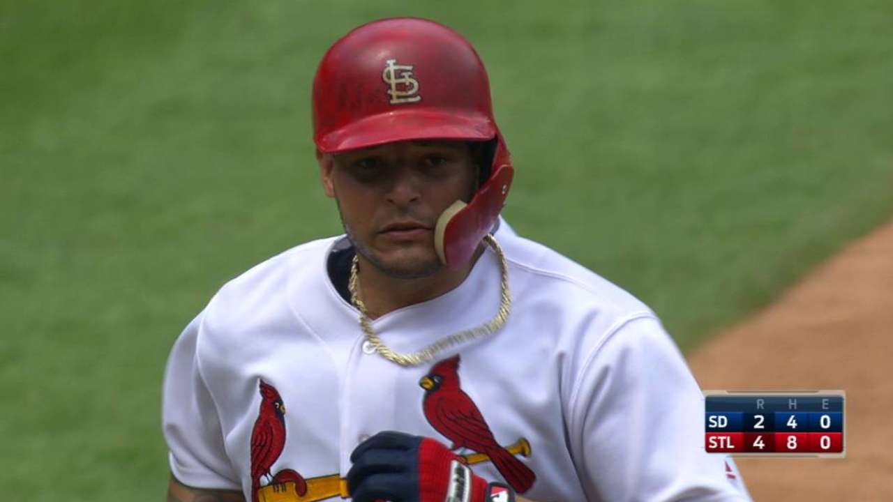 Con 3 HR y el dominio de Martínez, Cardenales se llevan el 1ro vs. Padres
