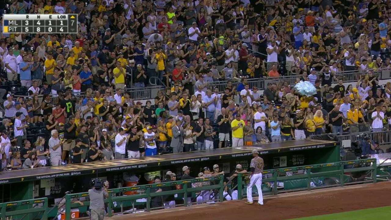 Liriano's standing ovation
