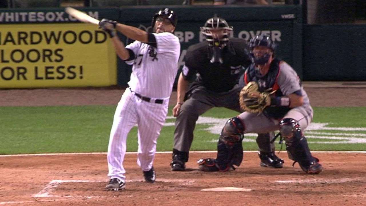 Pelfrey fans Navarro in the 5th