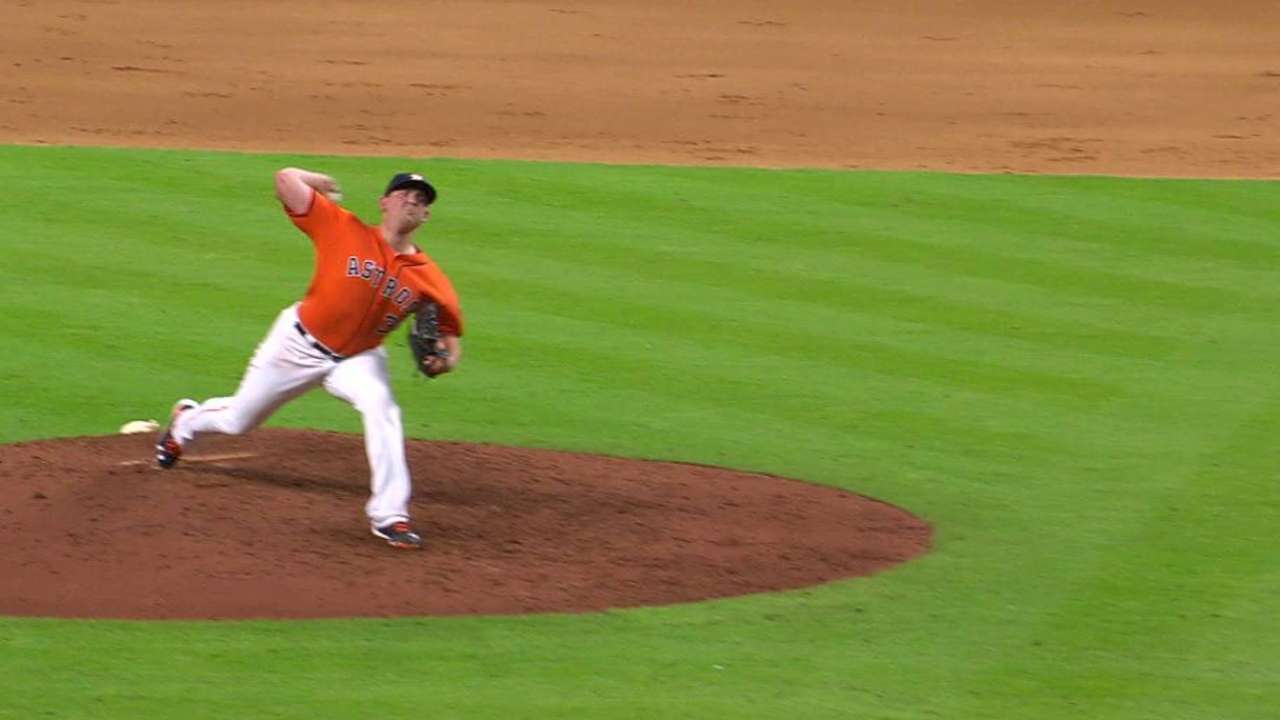 Harris fans Choi for the save