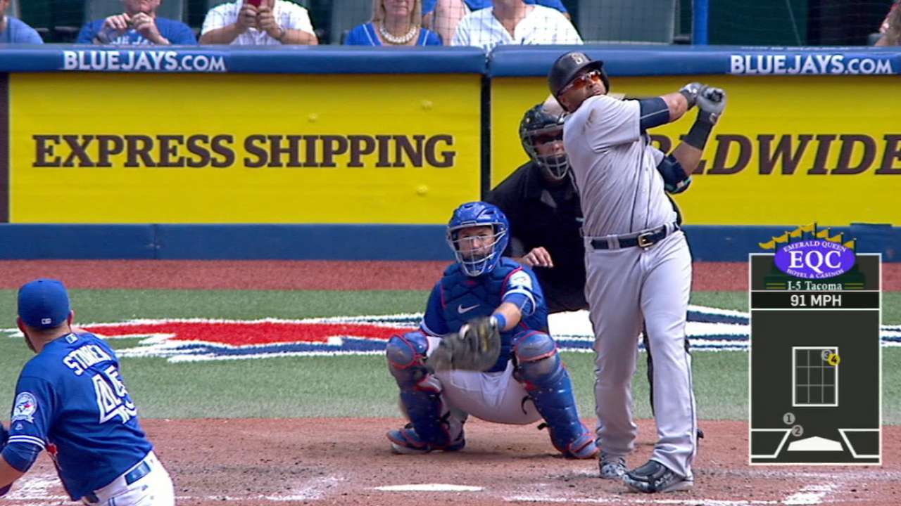 Nelson Cruz remolca siete carreras y Seattle aplasta a Toronto