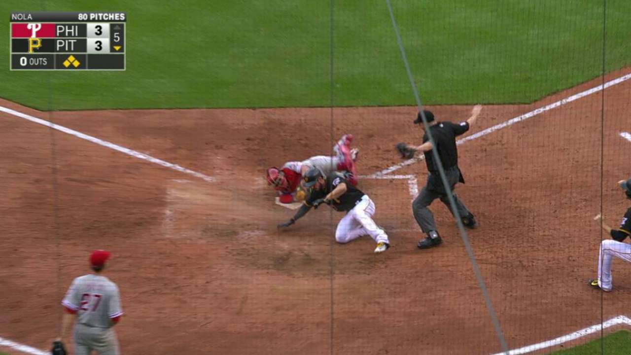 Con hits de Polanco y Freese, Piratas vencen a Filis