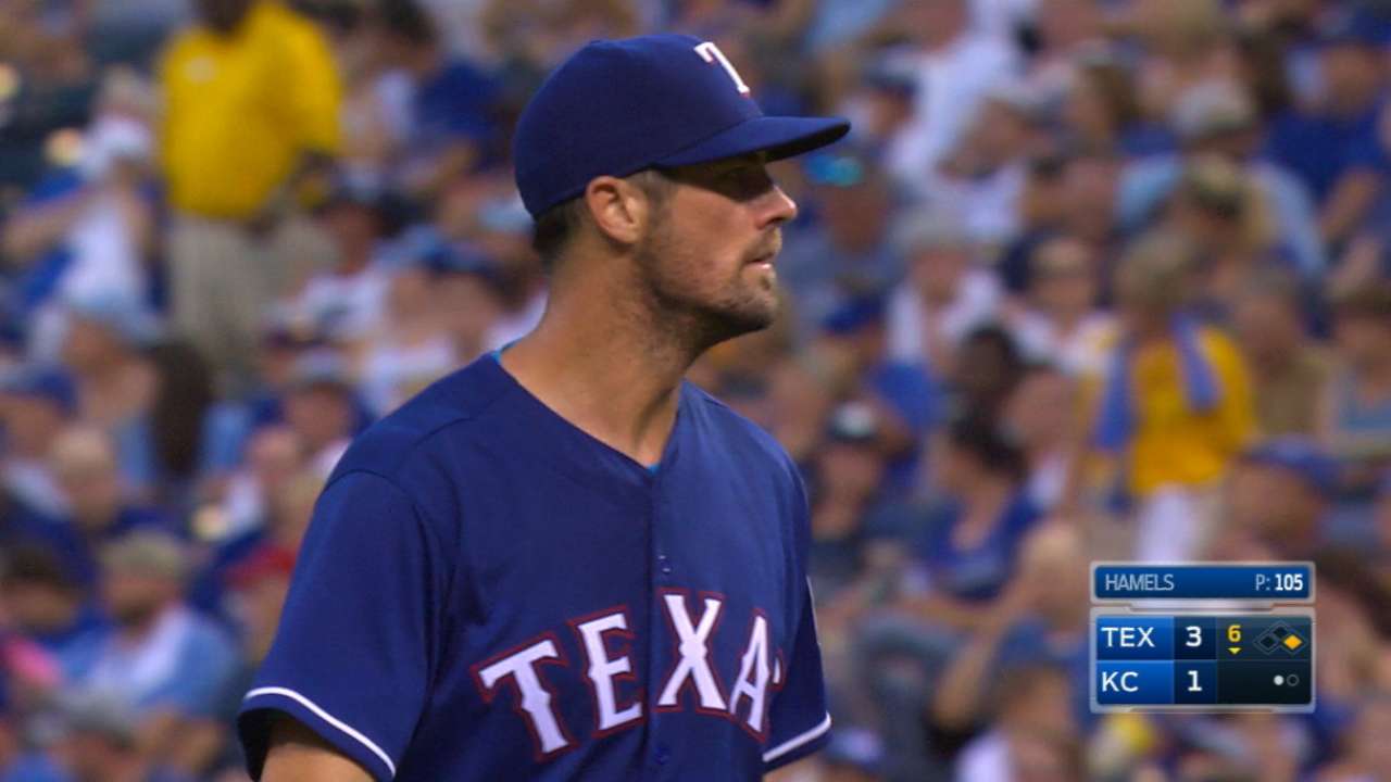 Hamels picks up win No. 11