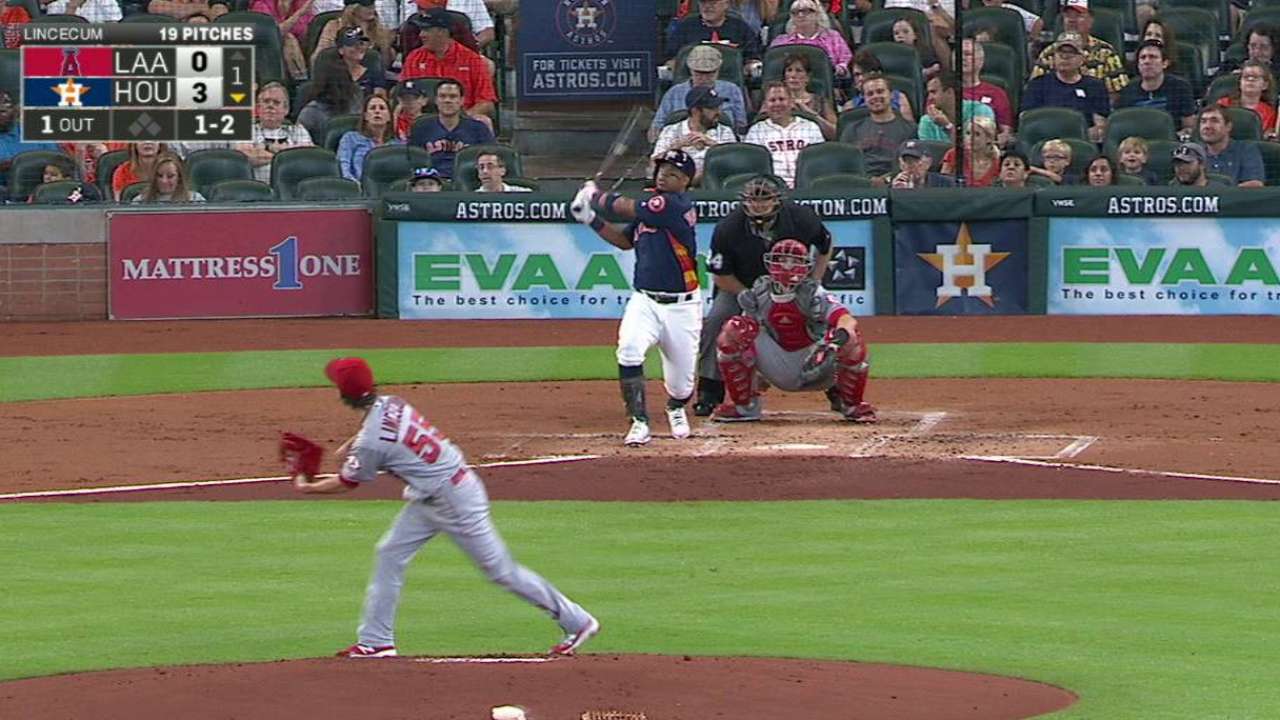 Valbuena's solo homer