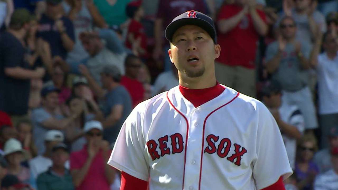 Tazawa limits the damage