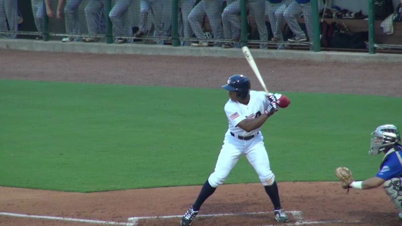 Top-pick Ray sidelined with torn meniscus