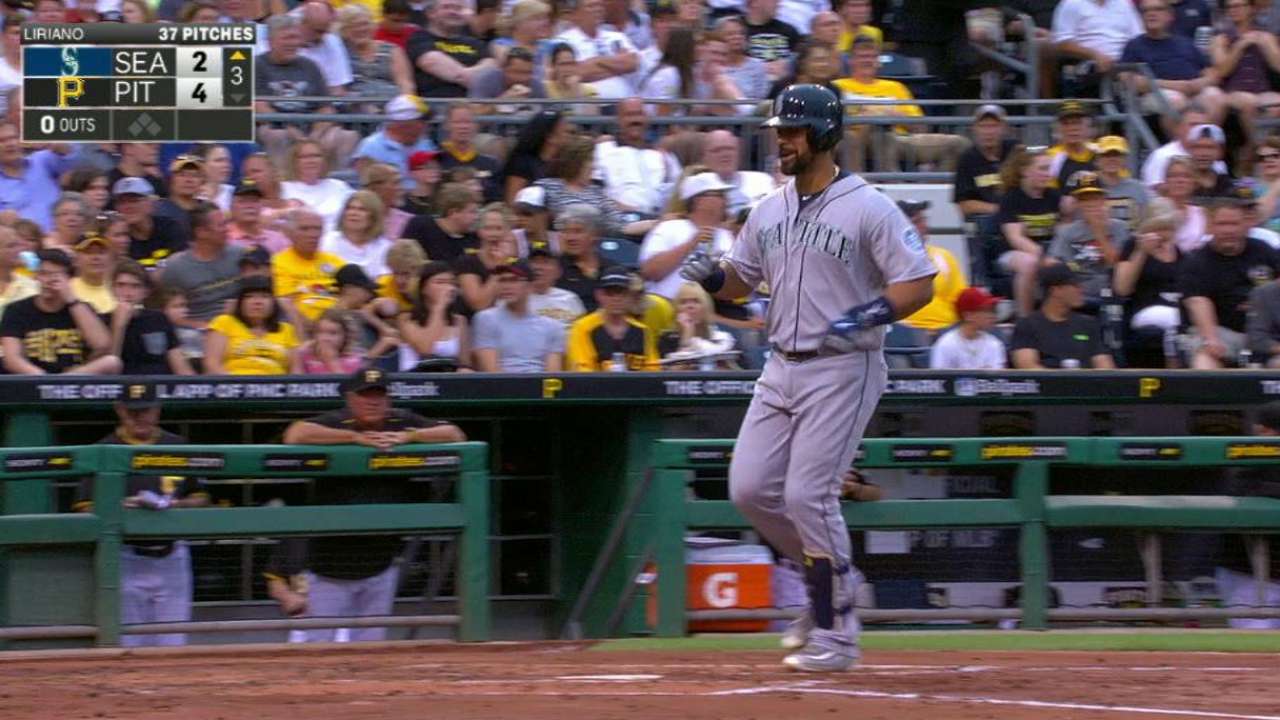 Félix se recupera para lograr su primer triunfo en dos meses