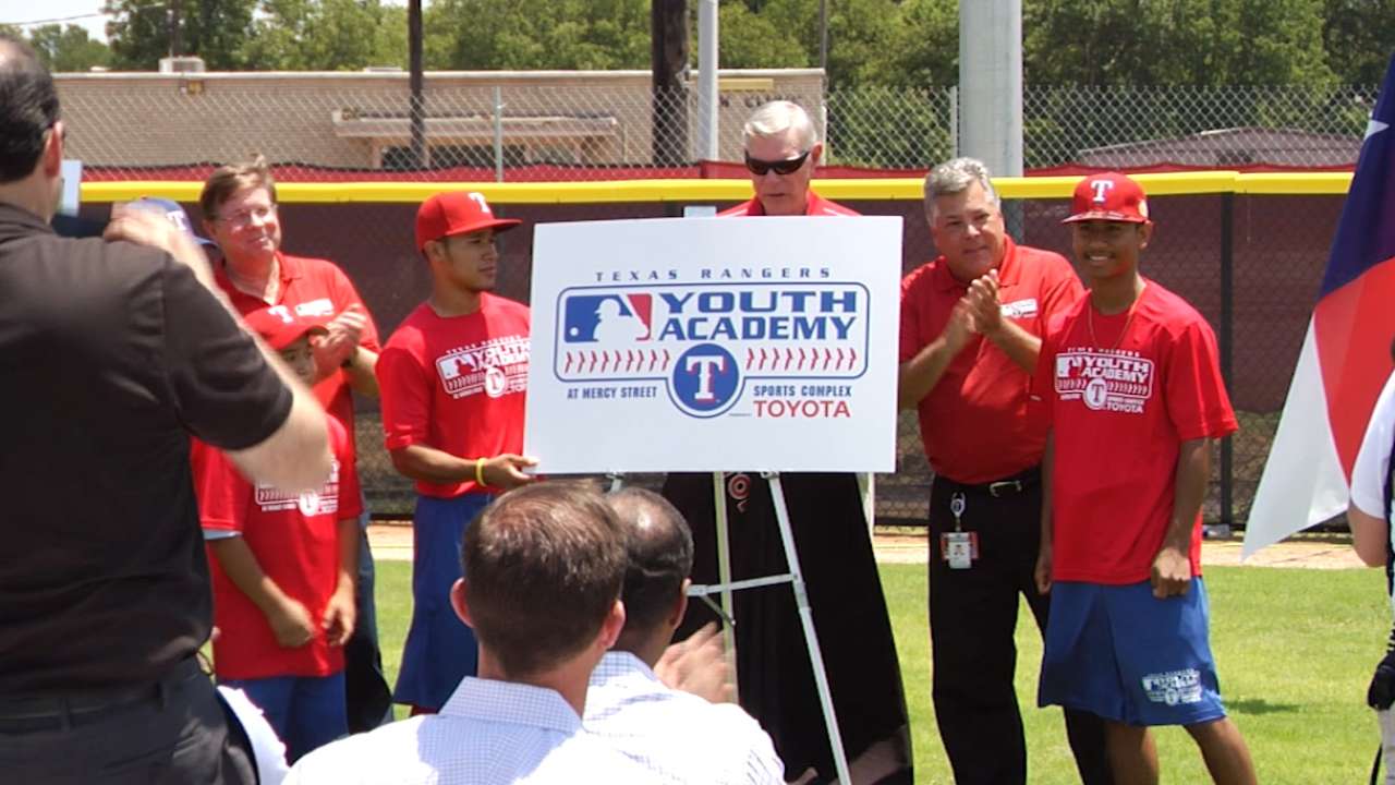 Rangers unveil field to MLB Youth Academy
