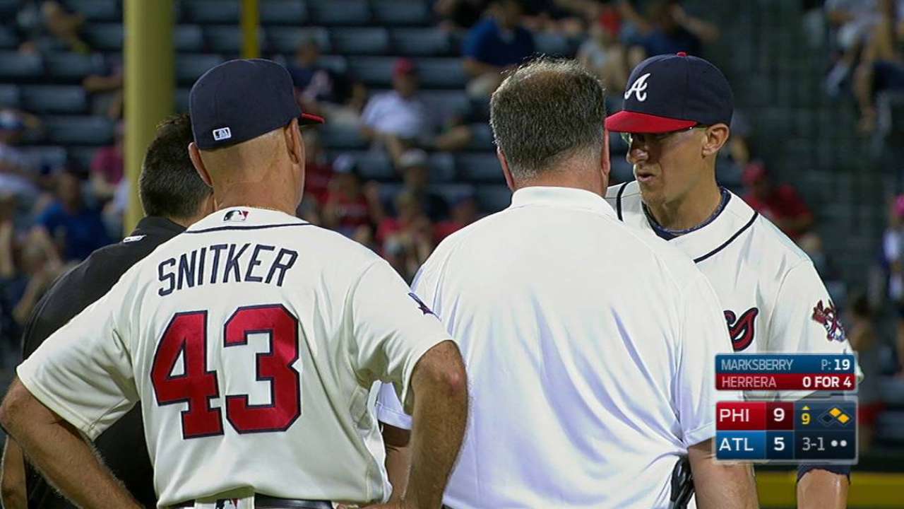 Marksberry departs with injury