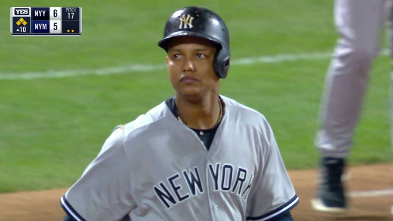 Yanks edge Mets in 10th on Starlin's sac fly