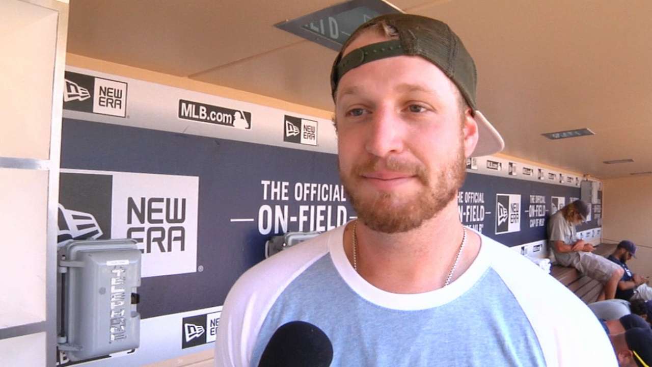 Will Smith on trade to Giants