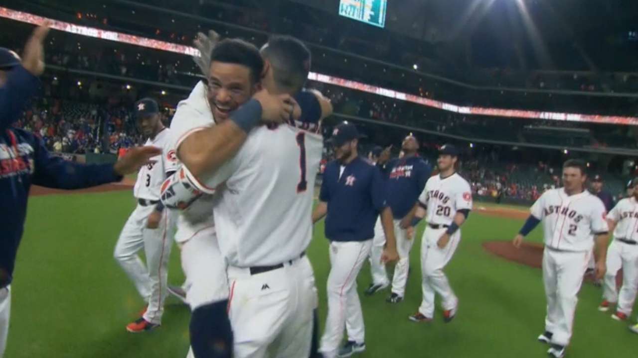 Must C: Correa walks off