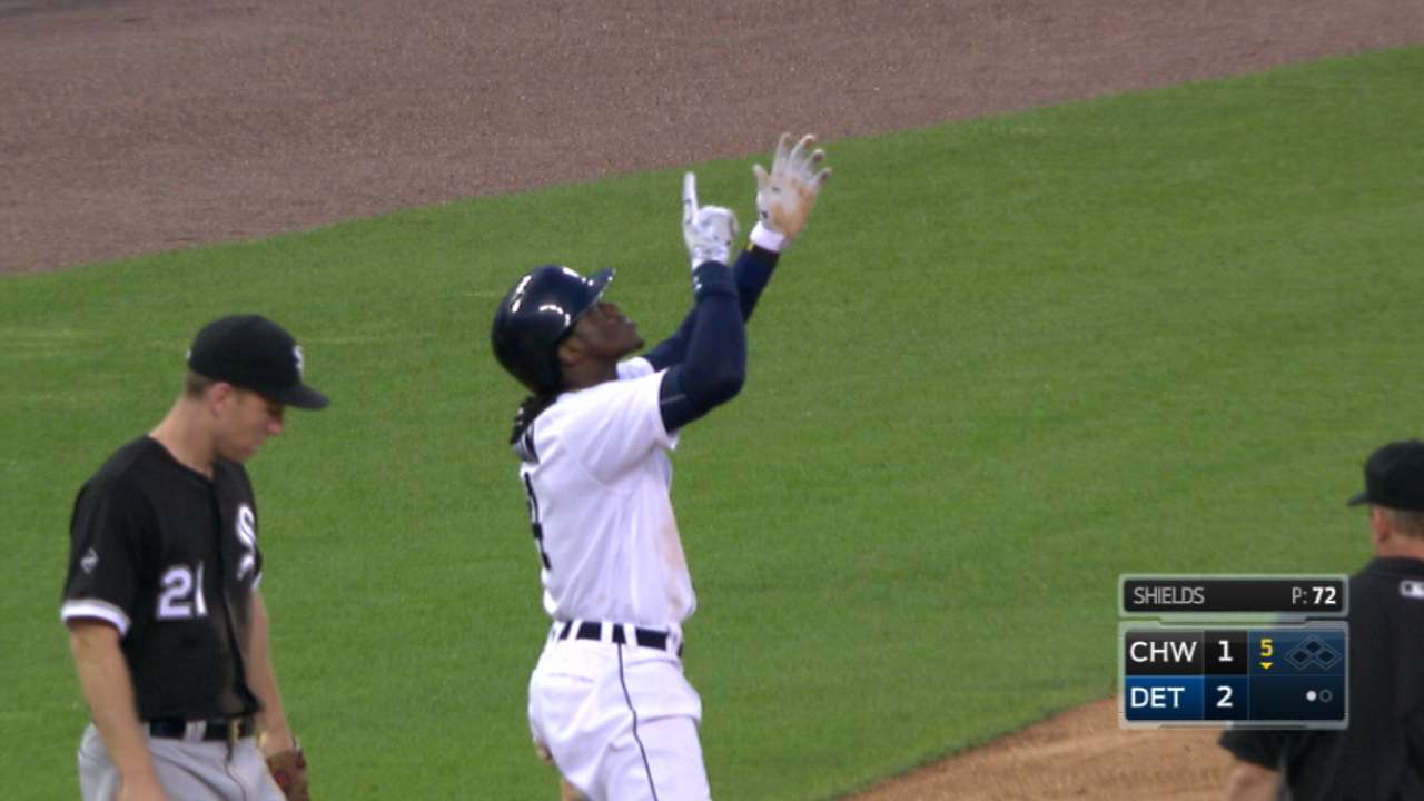 Tigers plate six runs in the 5th