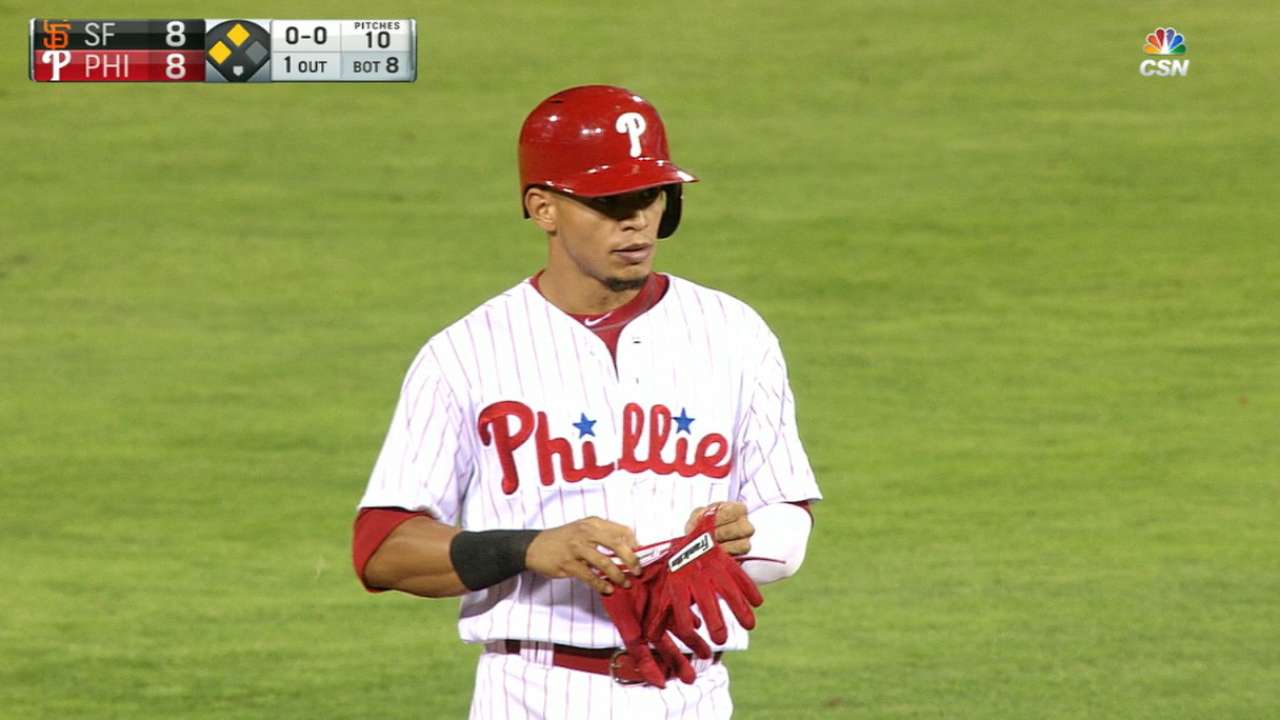 Hernandez's four-hit game