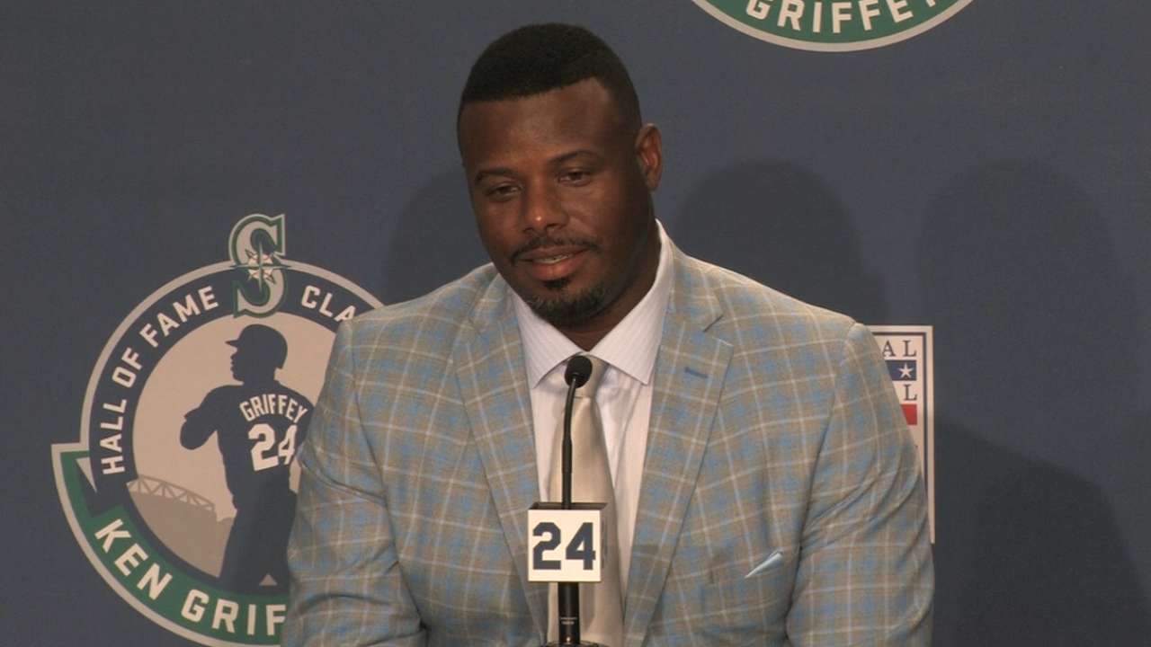 Griffey eager to share No. 24 retirement with fans