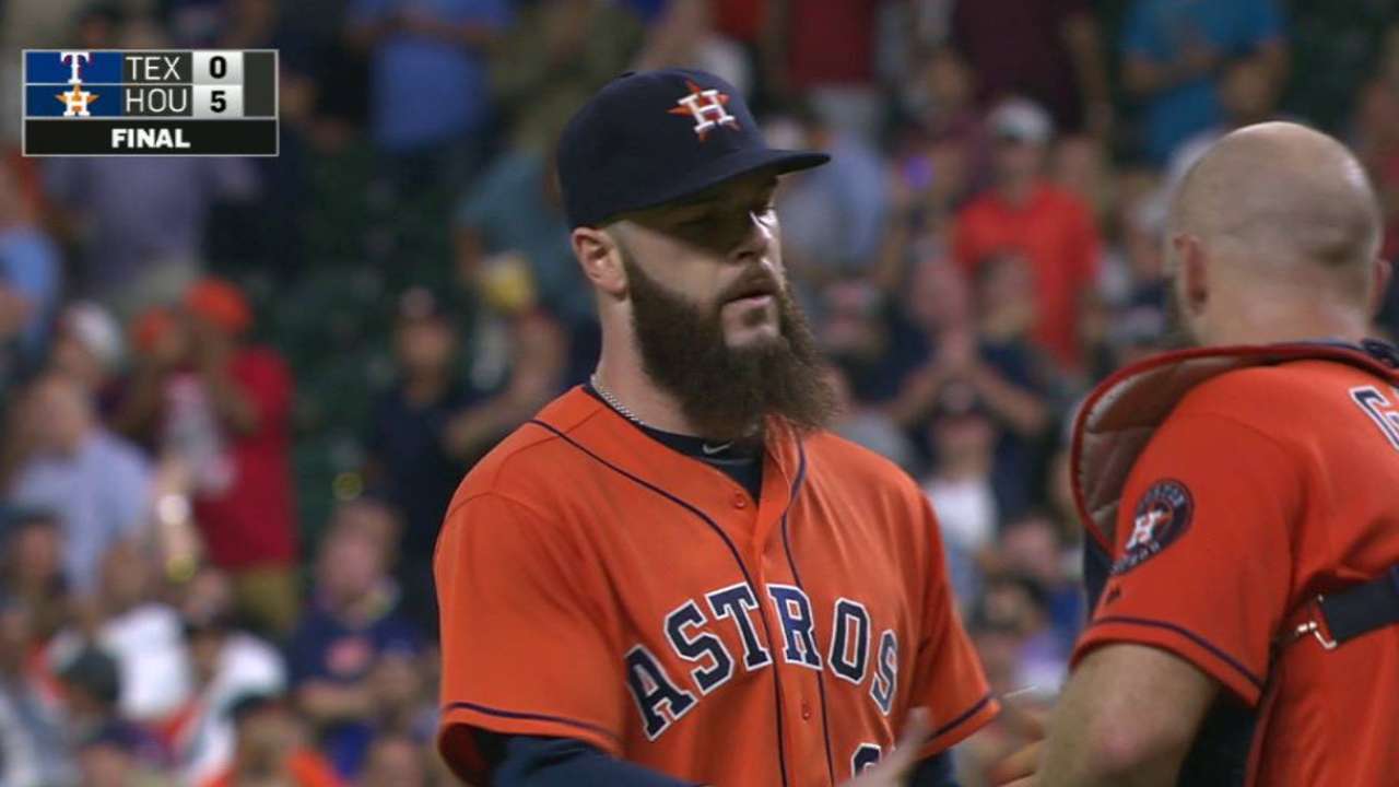 Keuchel completes the game