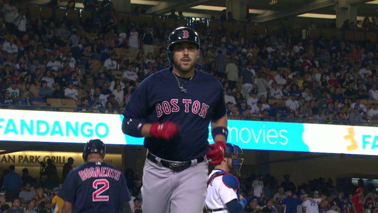 Shaw's solo home run