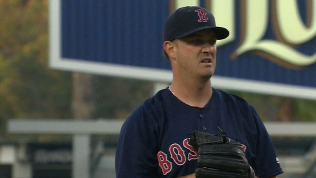 Wright dominates in shutout win