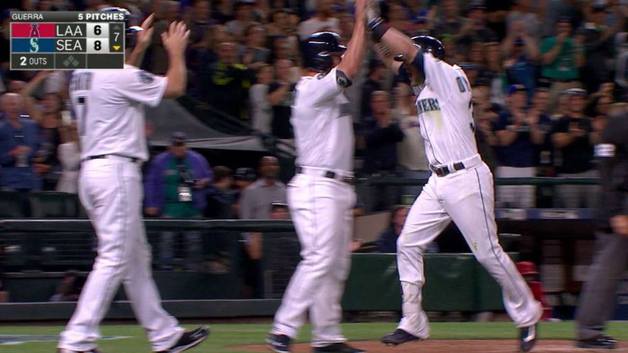 Oh my, O'Malley! 3-run HR caps Seattle rally