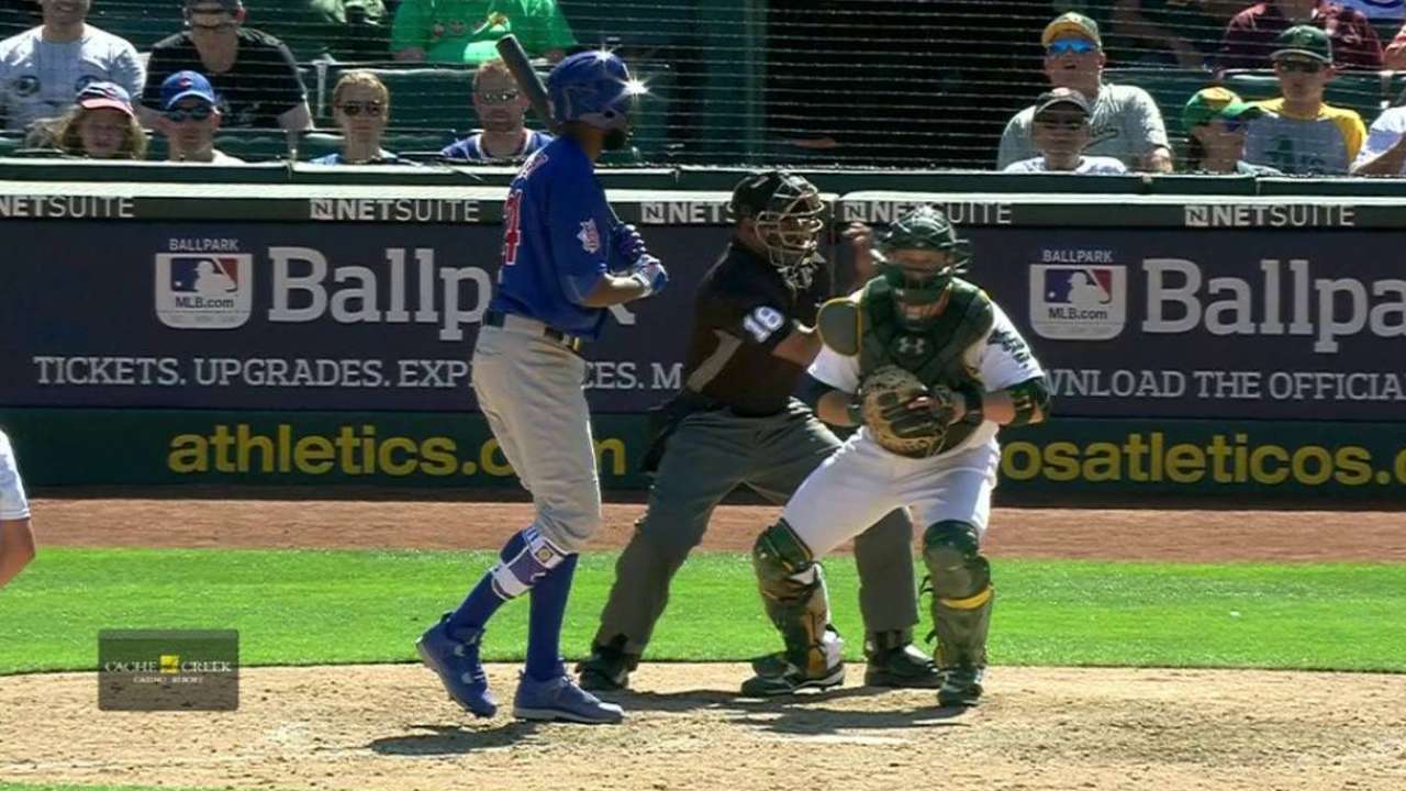 Smith deals scoreless 9th in big league return