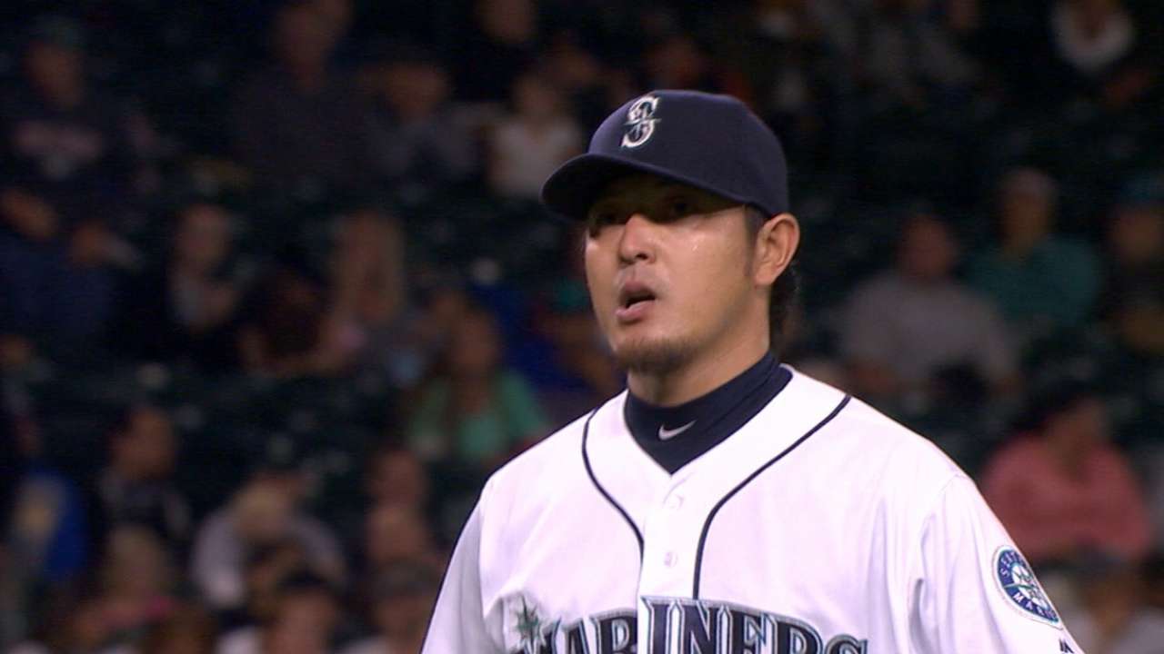 Iwakuma's scoreless start