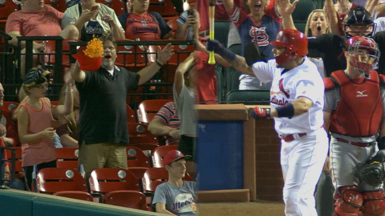 Down 4-0 in 9th, Yadi, Yadi, Yadi, Cards win!