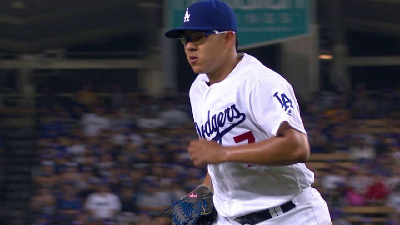 Urias fans Rupp