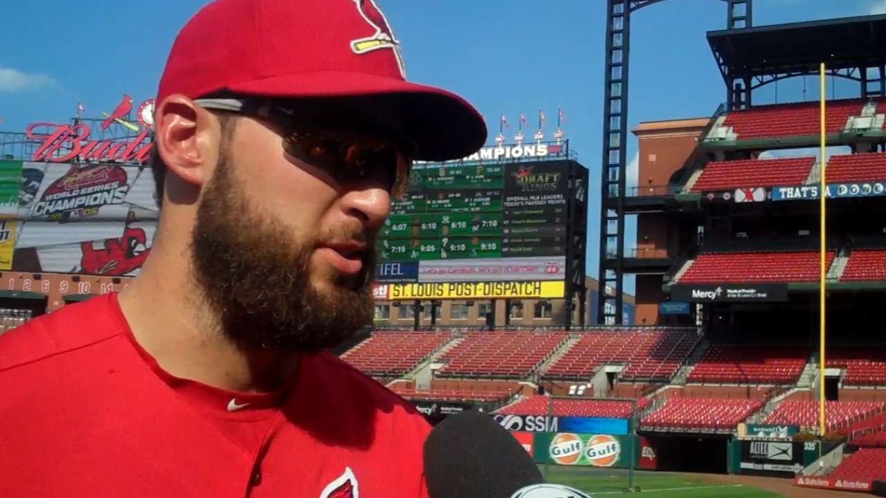 Wacha lands on DL with shoulder injury
