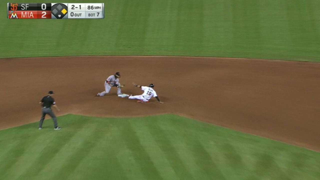 Peavy's slick defense