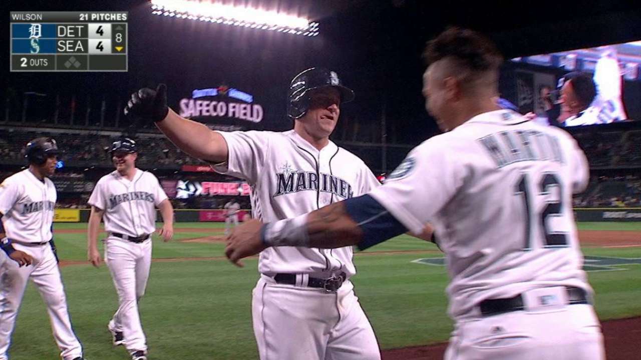 Seager's game-tying homer