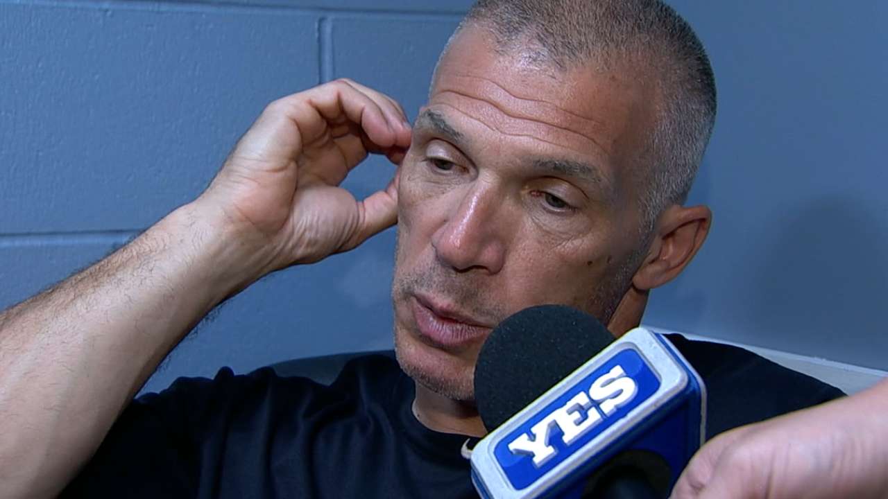Girardi on A-Rod chant at Fenway