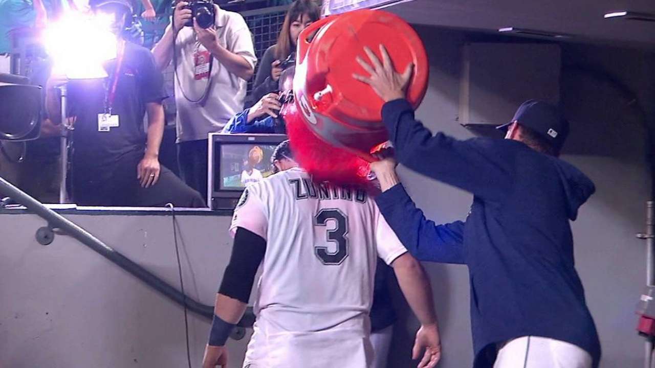 Zunino on walk-off win