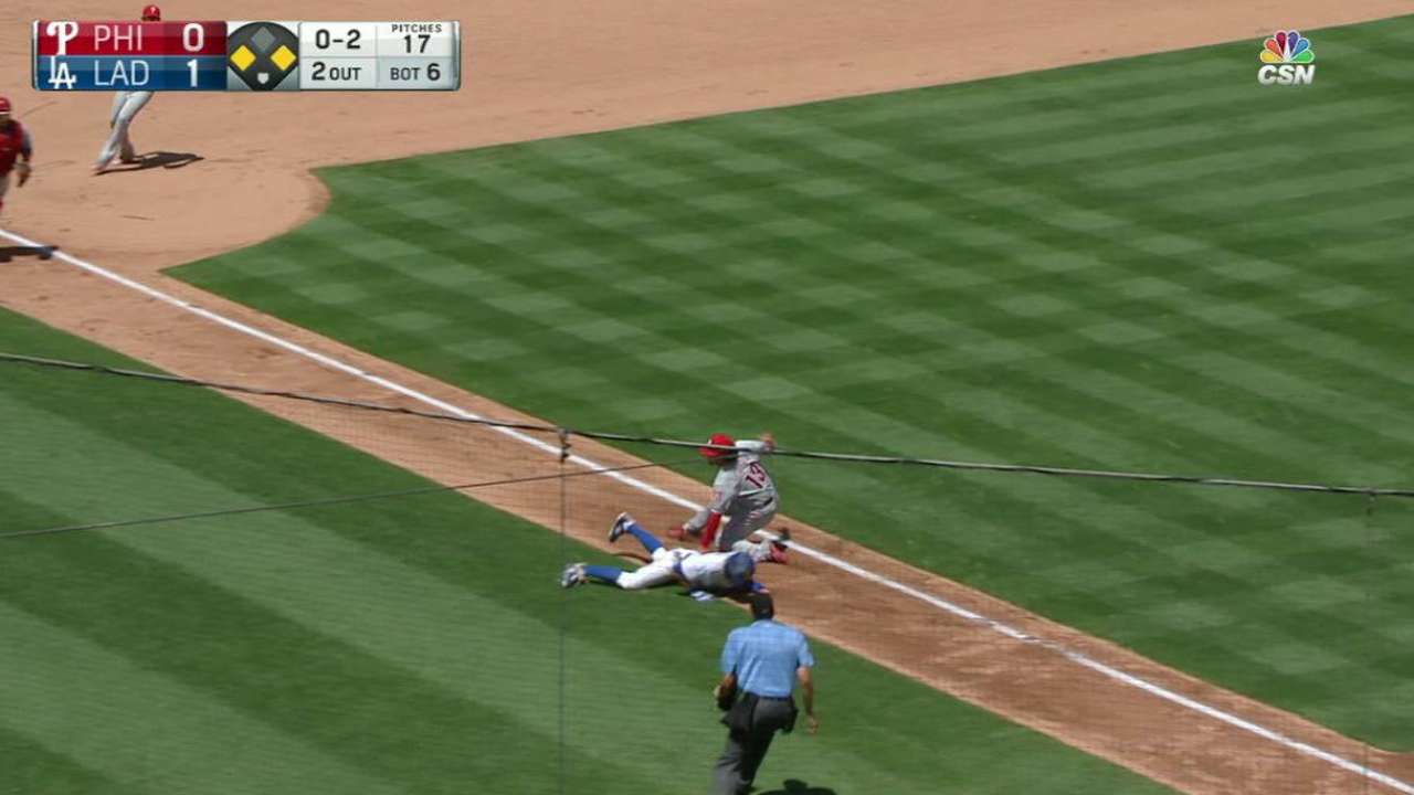 Rundown nabs Reddick at home