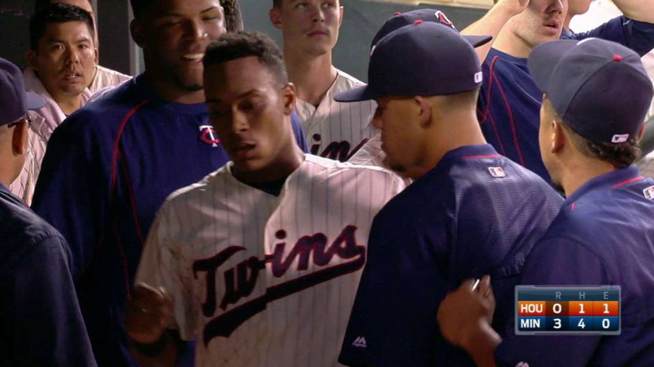 Rosario's RBI single