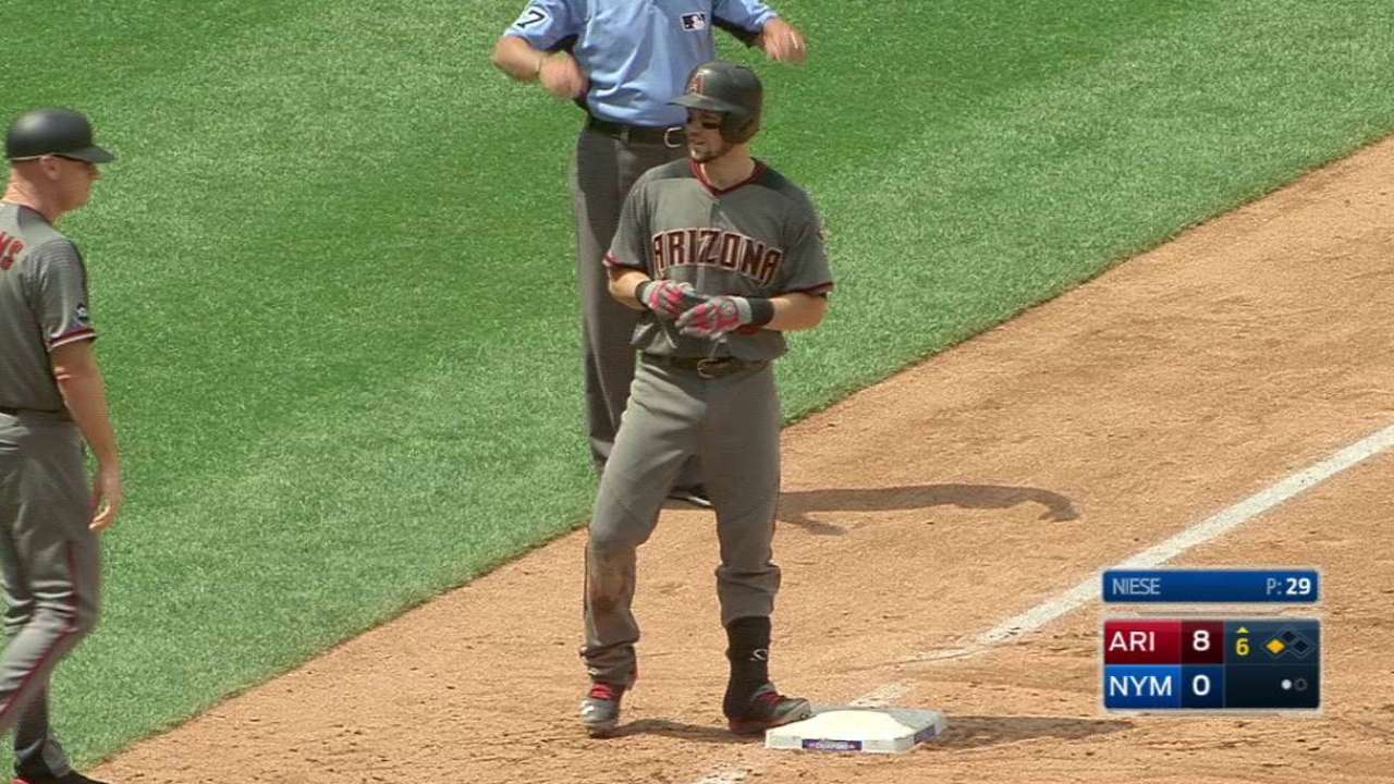 D-backs le caen a Thor y barren la serie en Queens