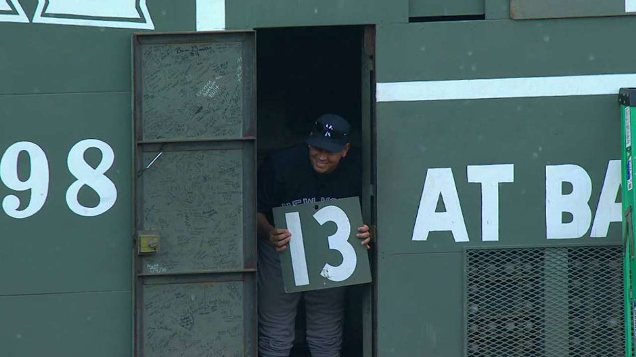 Rodriguez savors final trip to Fenway Park