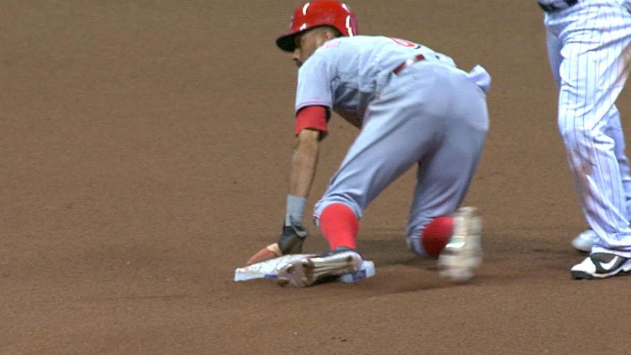 Hamilton steals three bases