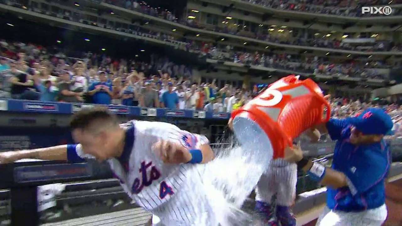 Flores on walk-off win