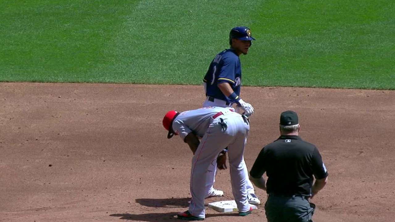 Phillips exits with left knee contusion