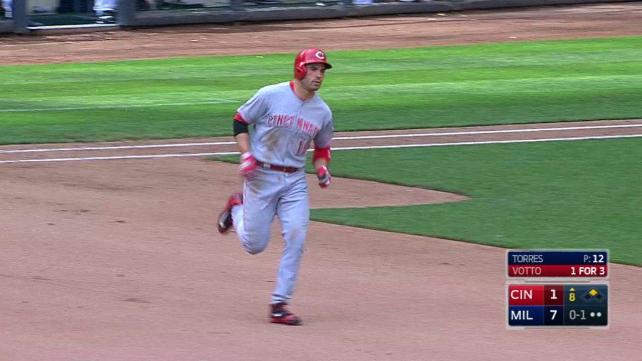 Votto's two-run big fly