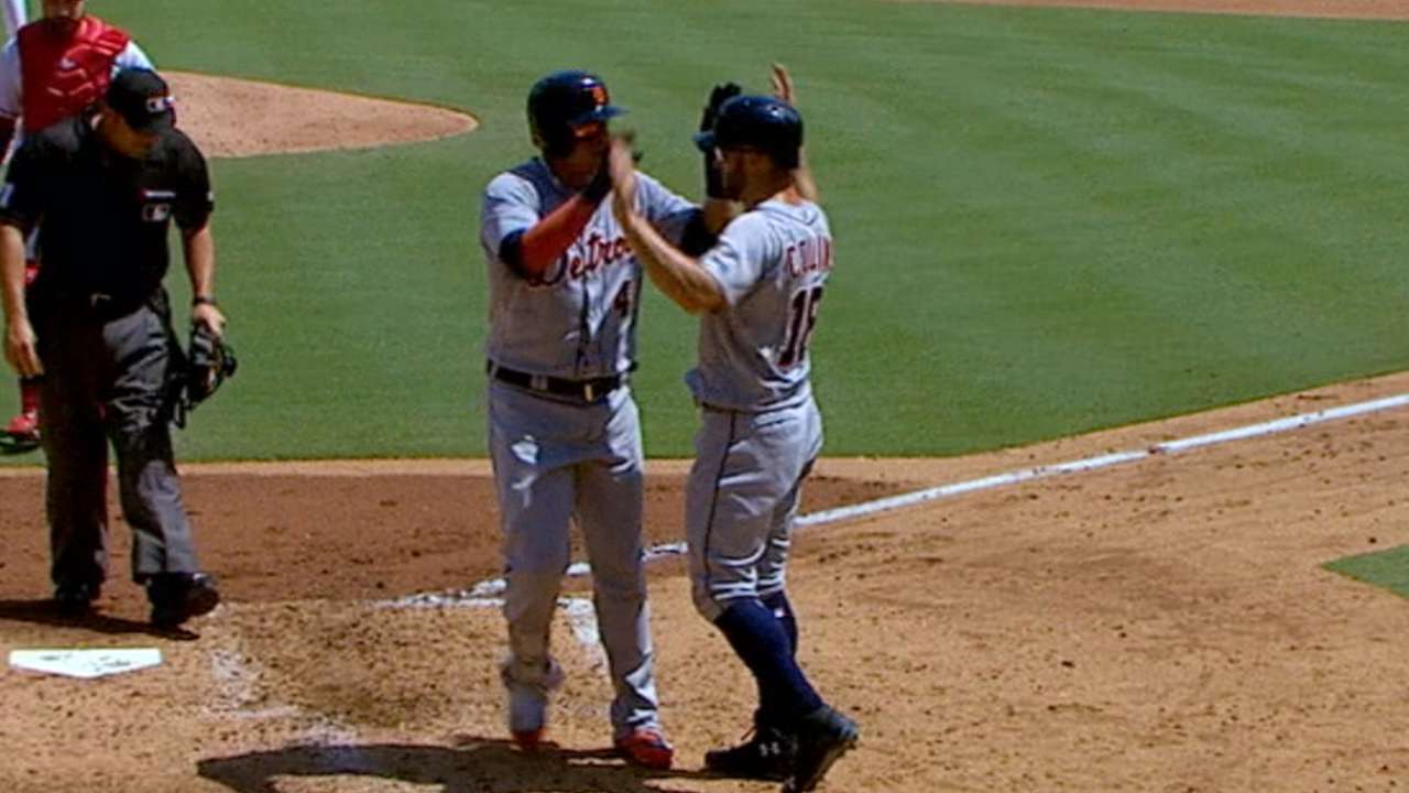Tigers' 4 HRs back Fulmer in 1st shutout