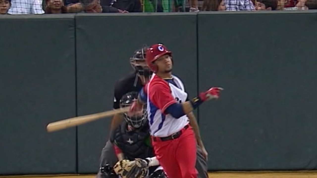 Astros promoting Cuban INF Gurriel to Triple-A