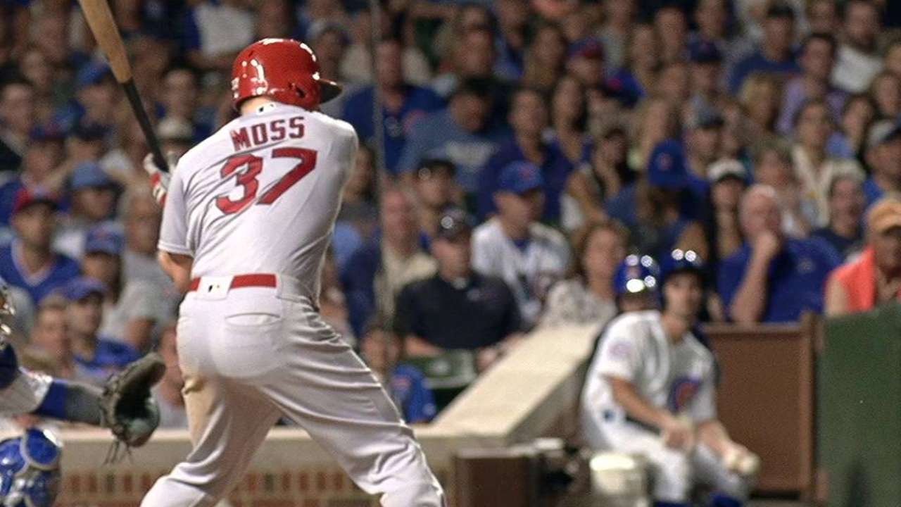 Moss' solo home run