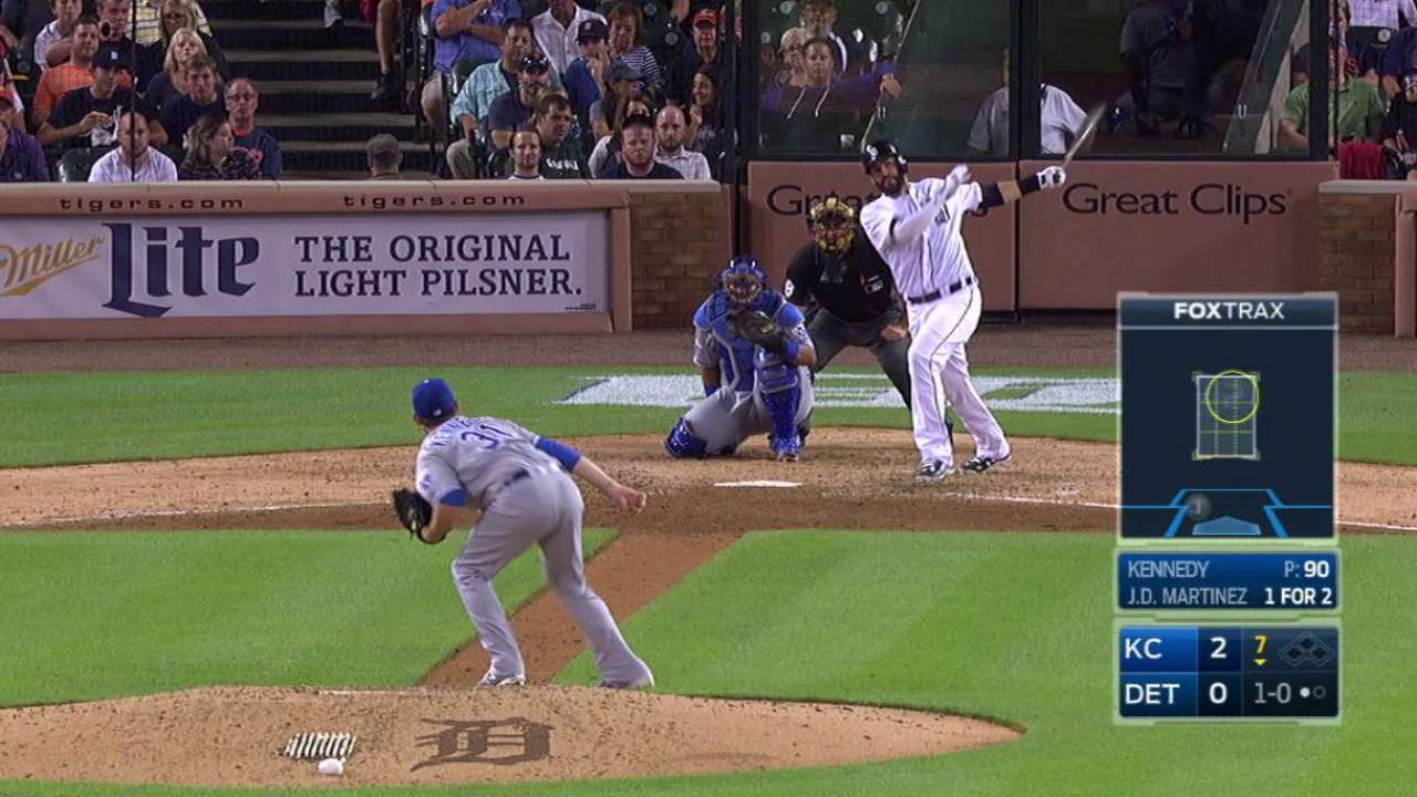 J.D. Martinez's solo homer
