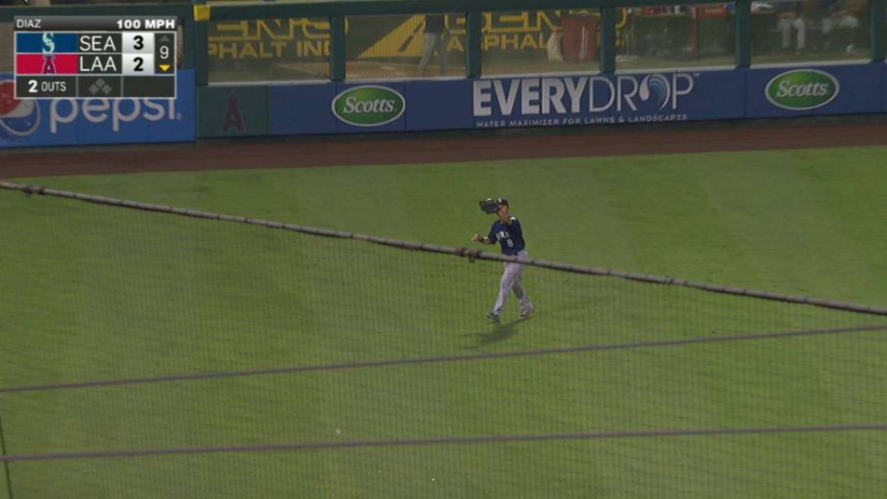 Diaz notches the save