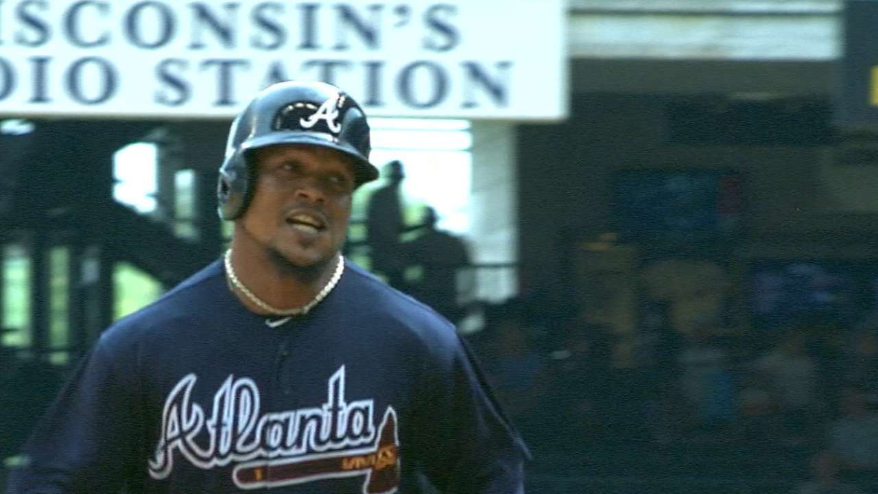 Tigers get Aybar from Braves for Aviles